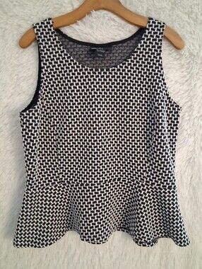 Lane Bryant Black And White Textured Peplum Top 14/16